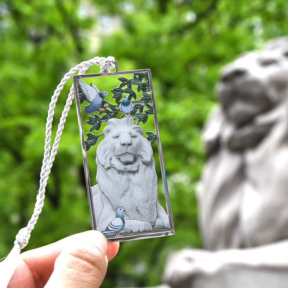 NYPL Lion in Summer Bookmark