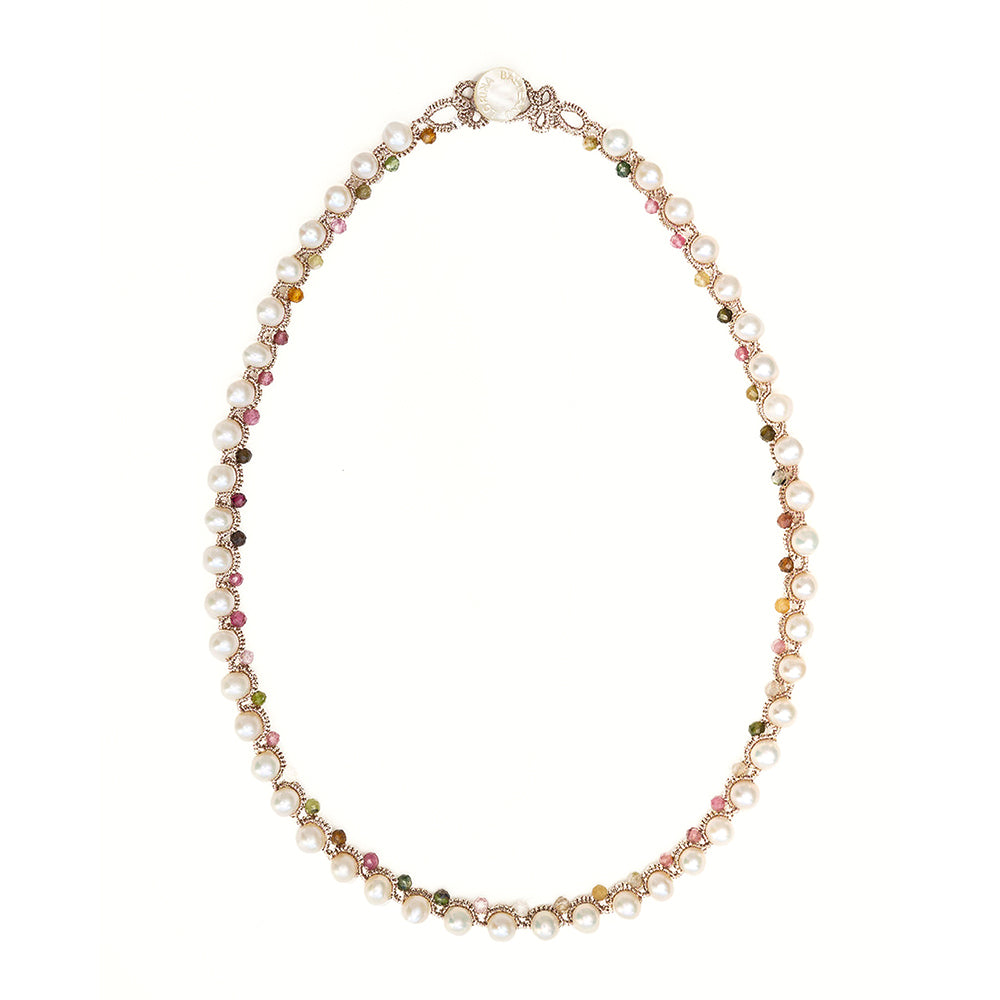 Lace Necklace: Pearl Dallas
