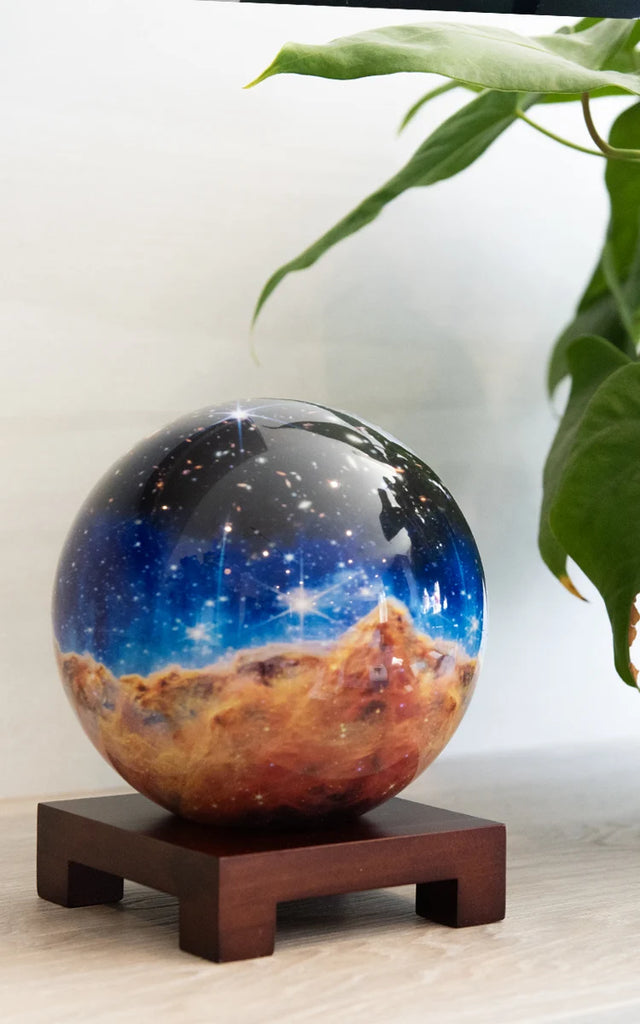 Mova James Webb Carina Nebula Globe