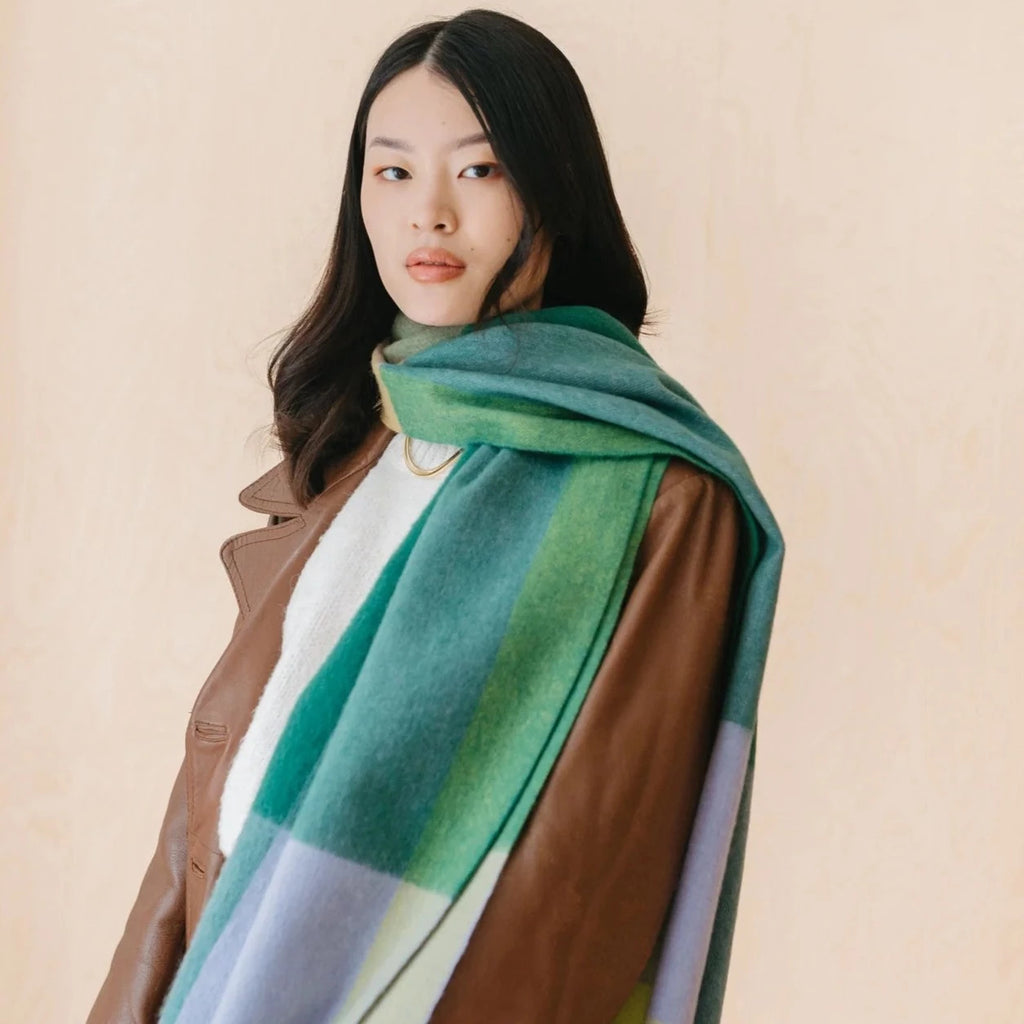 Green Edge Check Lambswool Oversized Scarf