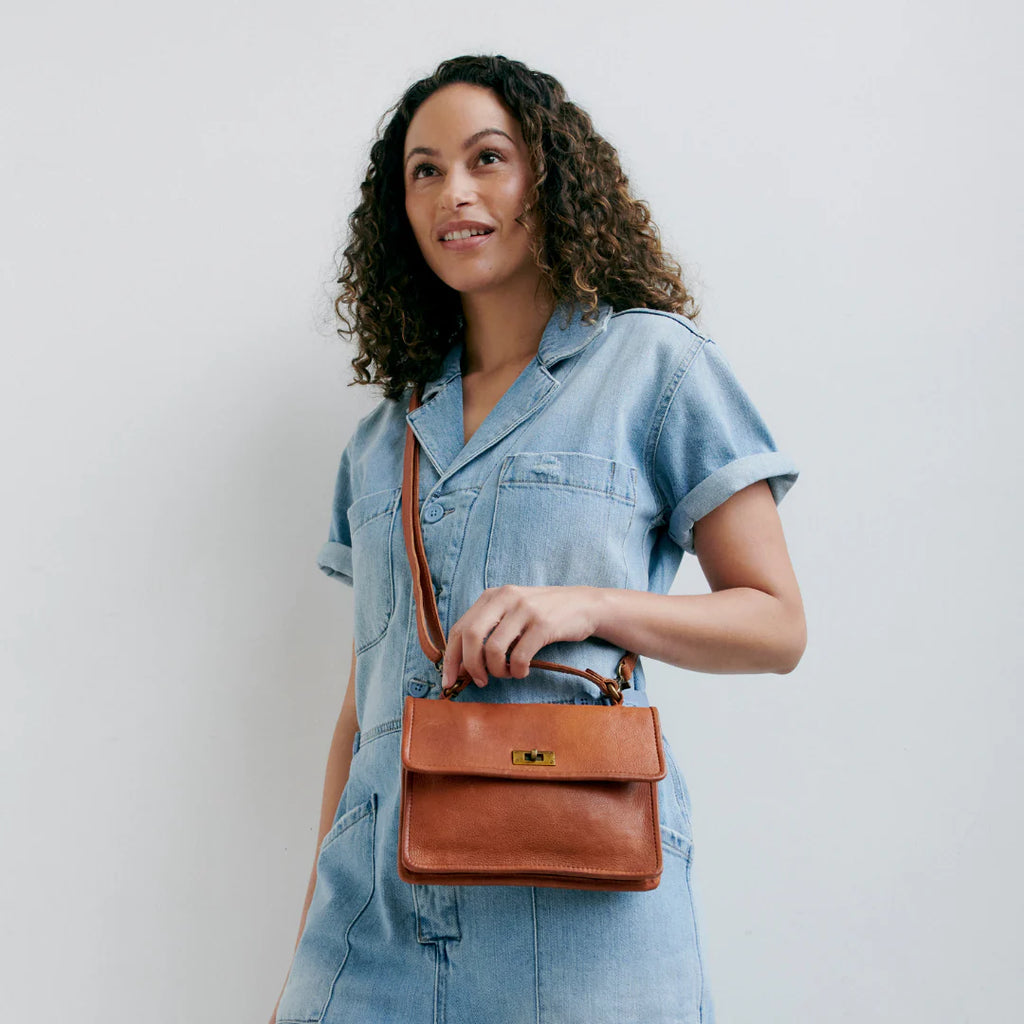 Leather Crossbody Bag: Arlo