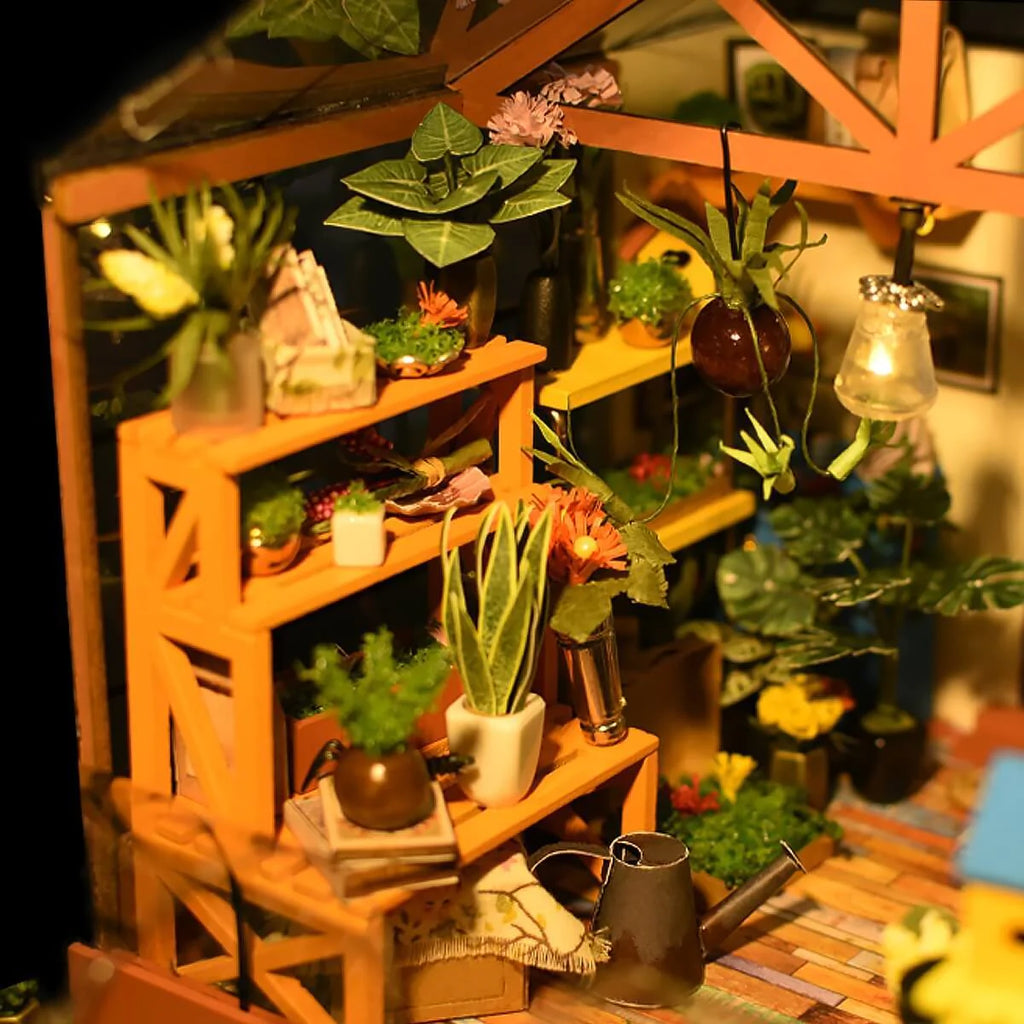 Cathy's Flower House DIY Miniature Kit