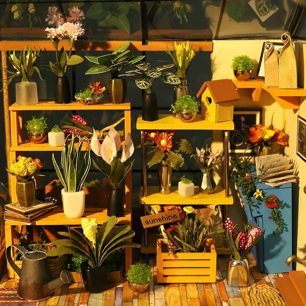 Cathy's Flower House DIY Miniature Kit