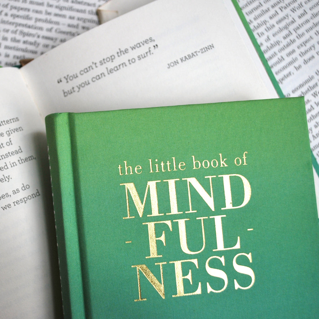 The Little Book of Mindfulness: Focus. Slow Down. De-stress. - The New York Public Library Shop